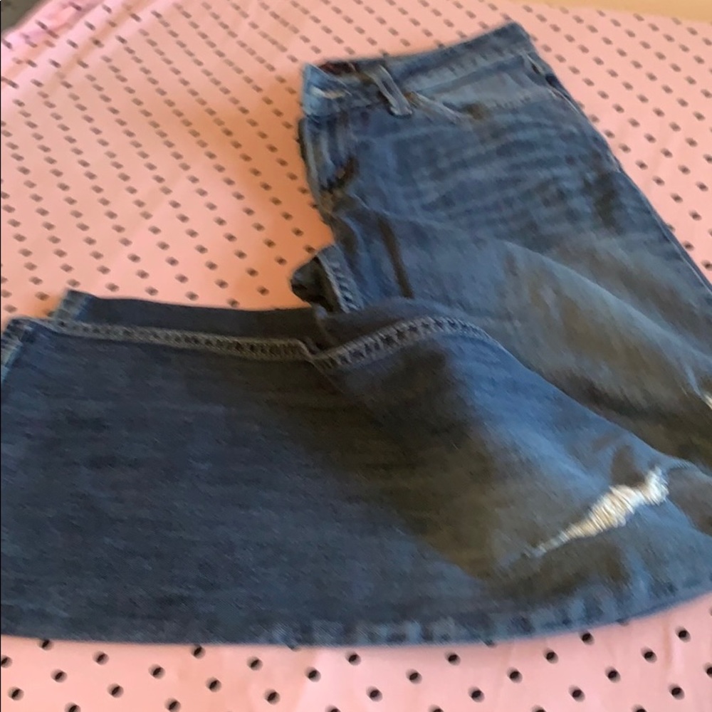 #1655 Levi’s Curvy Cut 528 Jeans